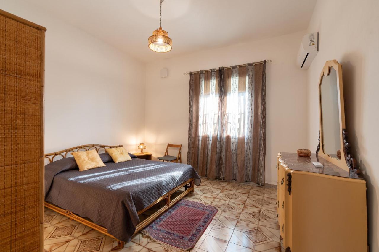 Casa Vacanze Calatijuncu Партинико Экстерьер фото
