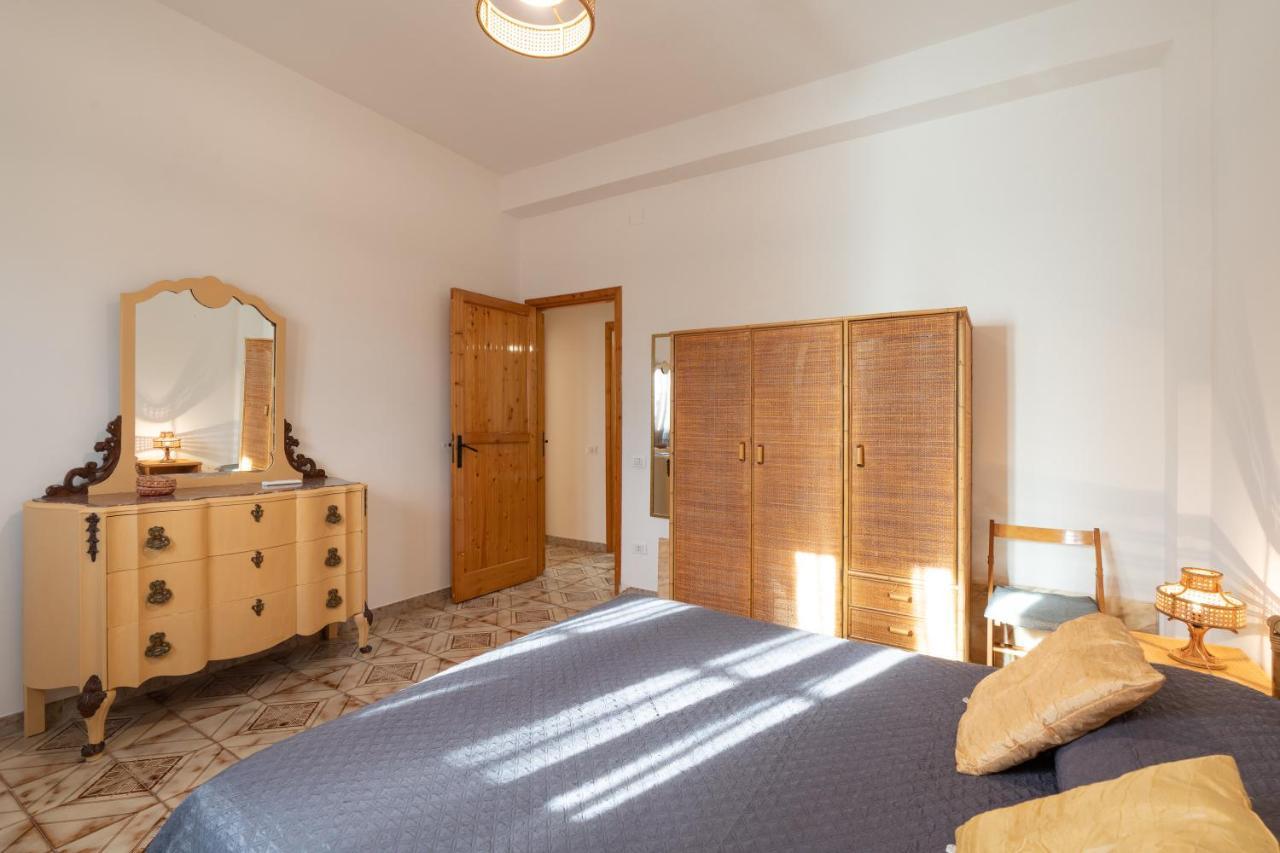 Casa Vacanze Calatijuncu Партинико Экстерьер фото